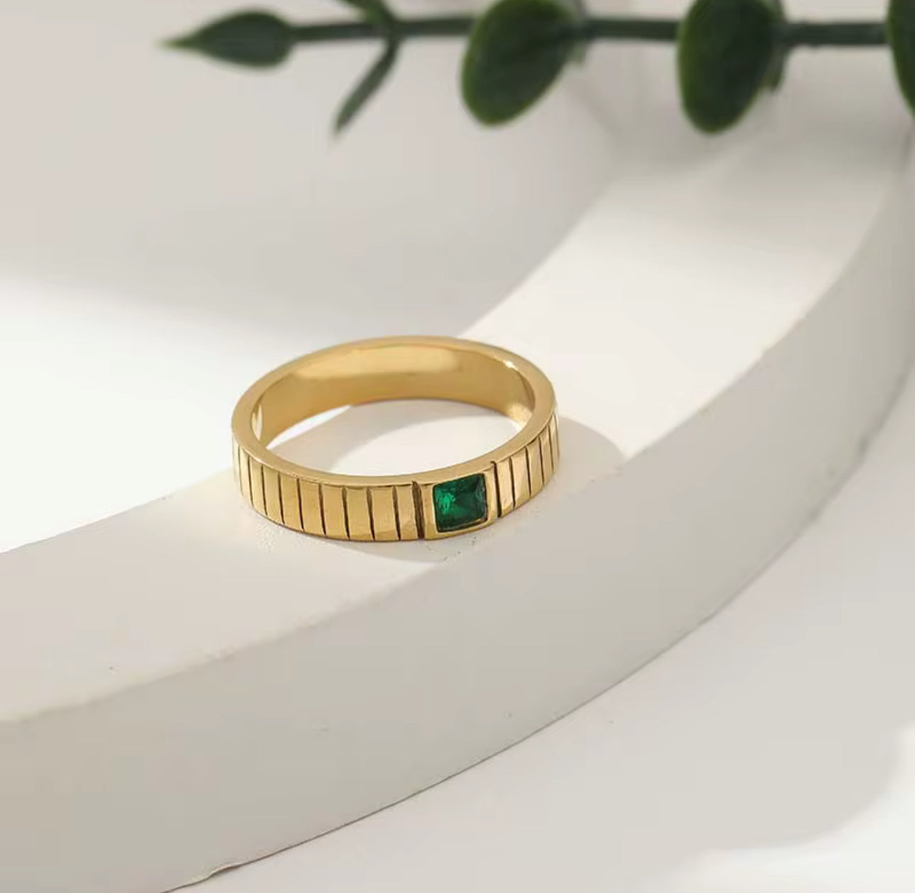 Lenora Ring