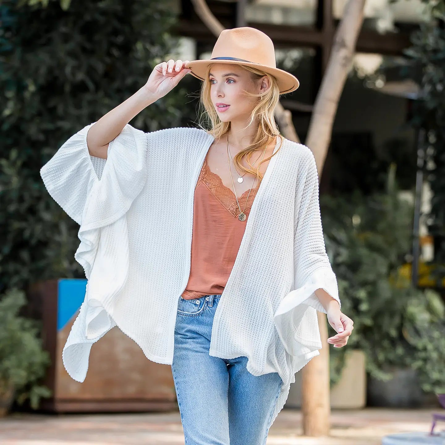 Chloe Cardi