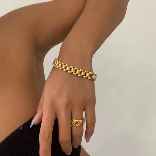 Clara Bracelet