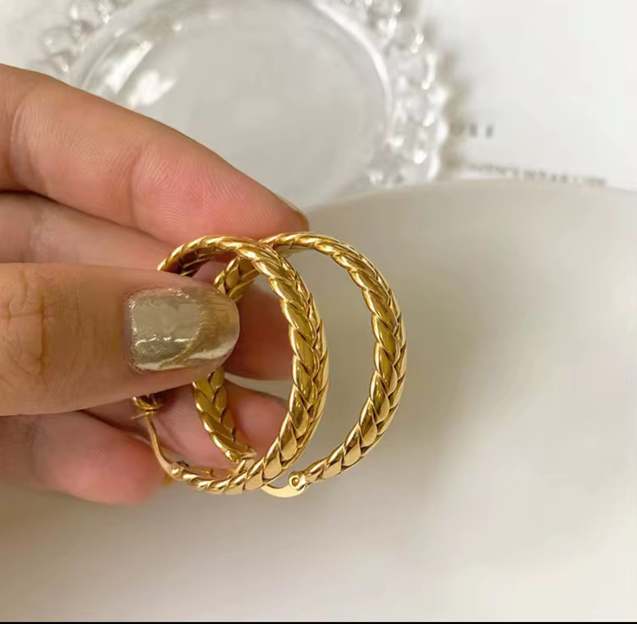 Bria Hoops